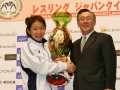 queens-cup2005trophy