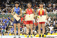 川井梨紗子選手